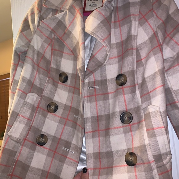 Coat - Picture 2 of 3